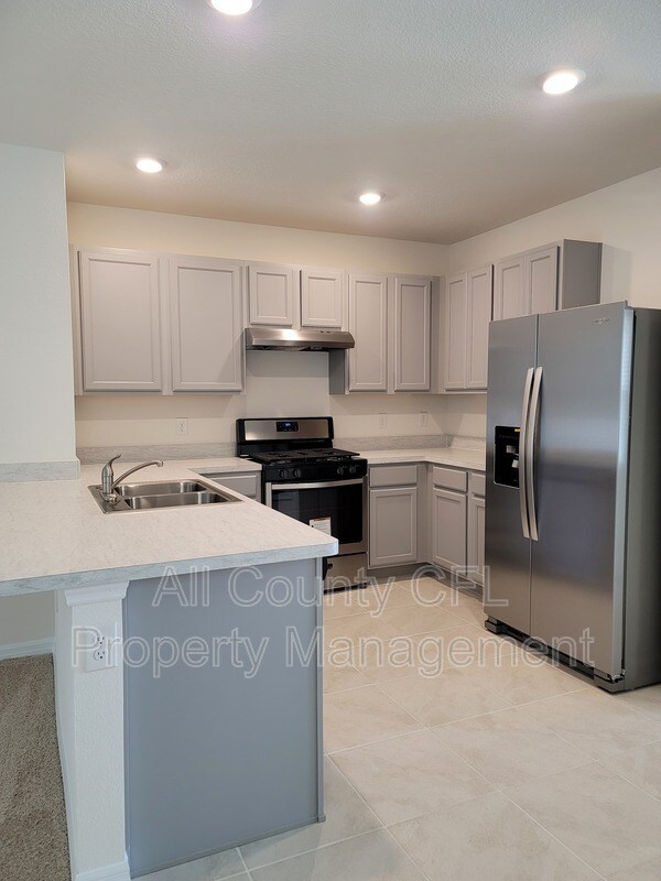Building Photo - 3766 Caspian St