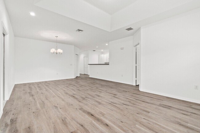 Building Photo - 1862 Sandhill Crane Dr