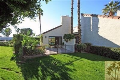 Foto del edificio - 468 Sunningdale Dr
