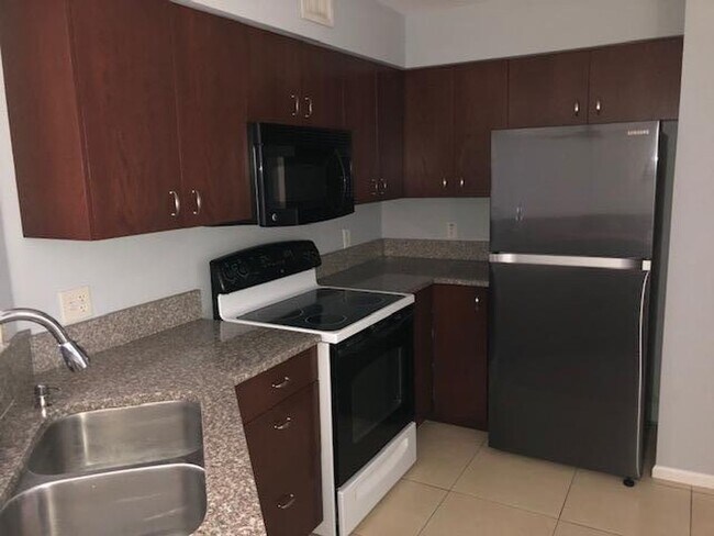 Foto del edificio - 800 Scotia Dr