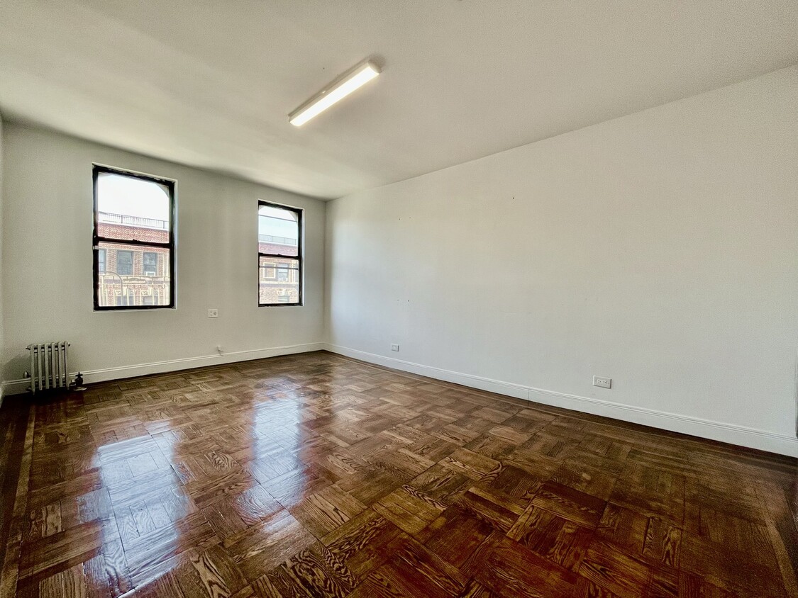 Foto principal - 400 Fort Washington Ave