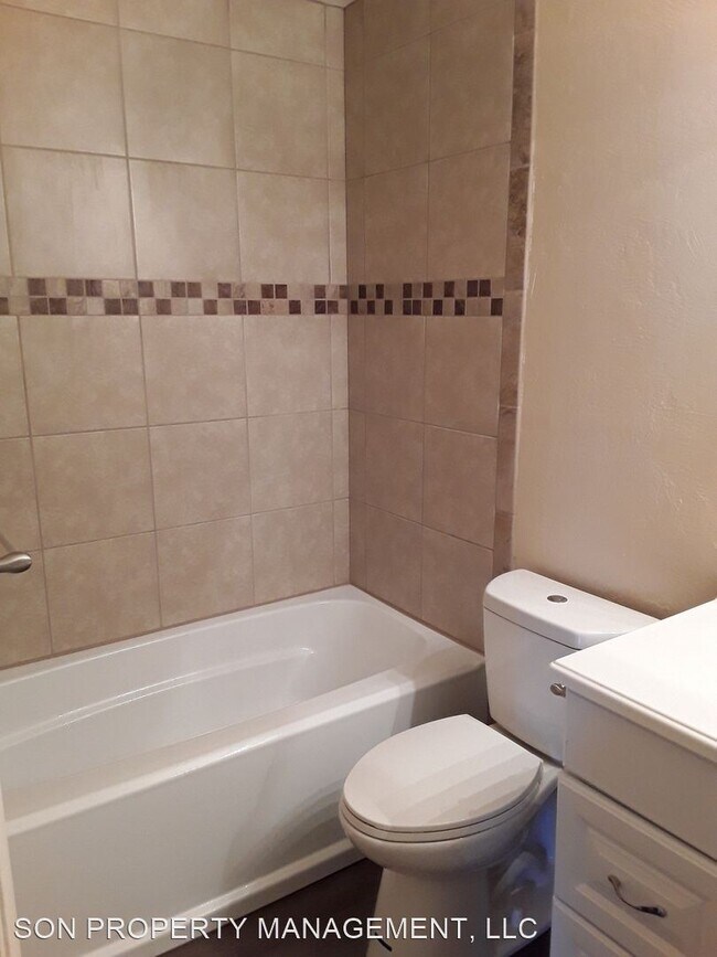 Foto del edificio - 435 E 18th St