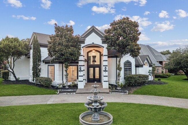 Building Photo - 7204 Pebble Hill Dr
