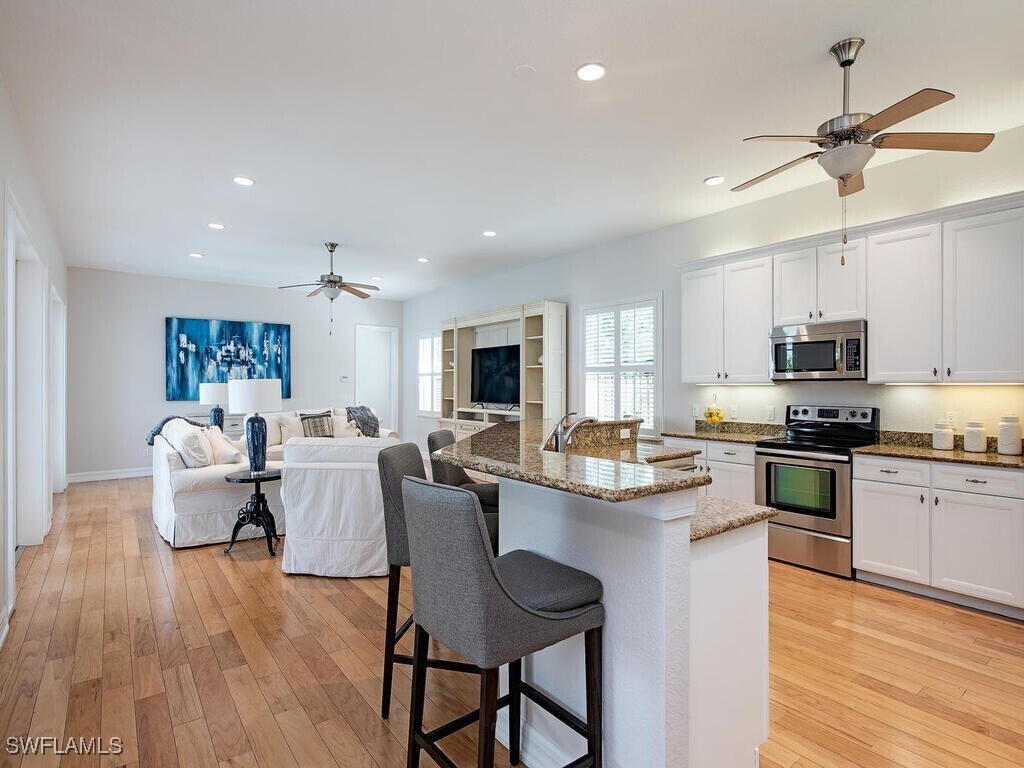 Foto principal - 431 1st Ave N
