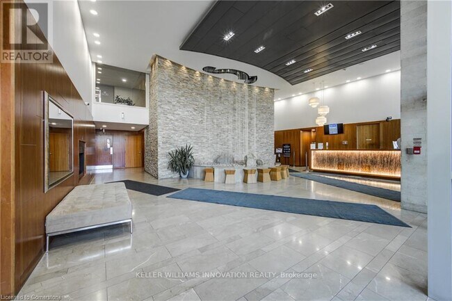 Building Photo - 225-3225 Webb Dr