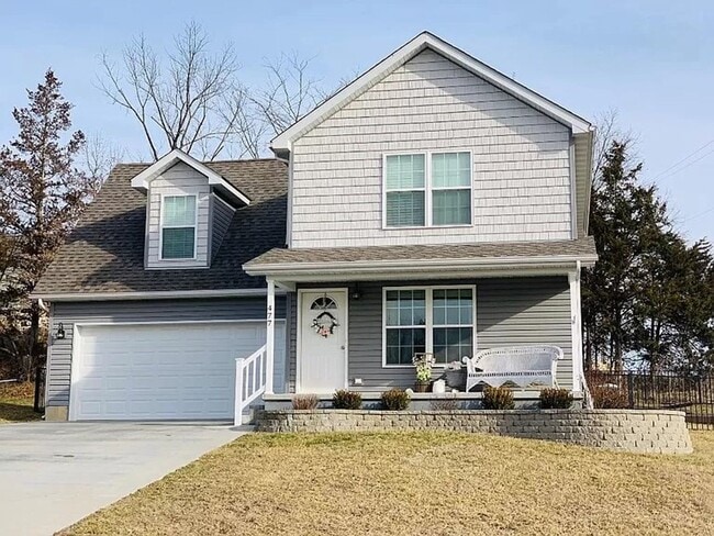 Building Photo - 477 Eve Estates Dr