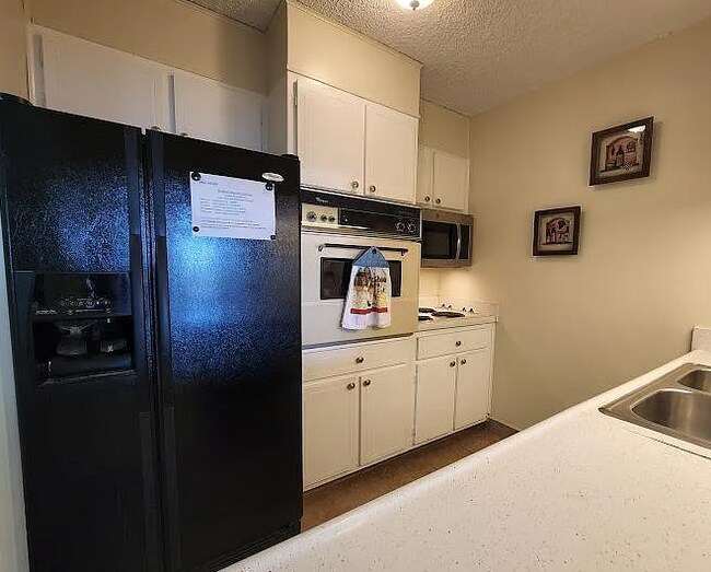 Foto del edificio - 1100 Erie Ave