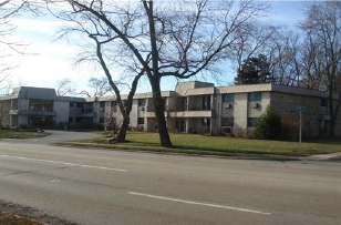 Building Photo - Chandelier Apartments