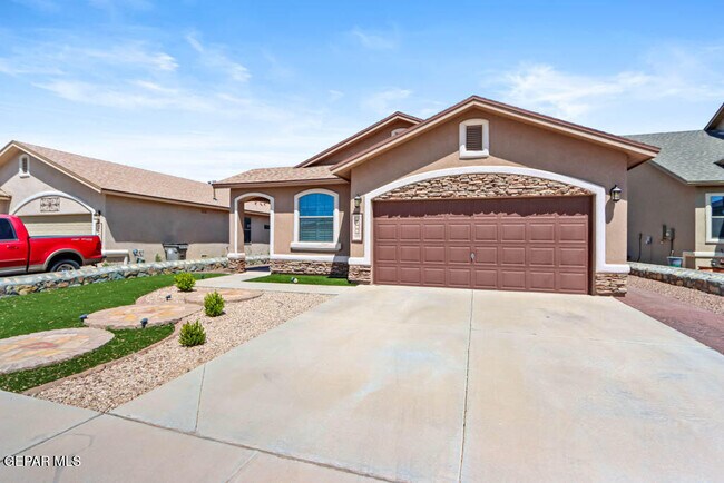 Foto del edificio - 14229 Bluesky Point Ct