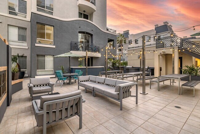 Foto del edificio - Aqua at Marina del Rey