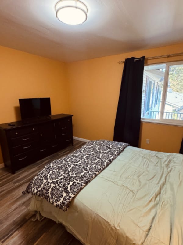 Foto del edificio - 7826 Emerald Dr SW