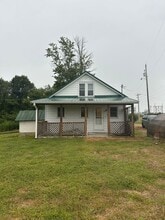Building Photo - 6896 Hickman Cemetery Rd