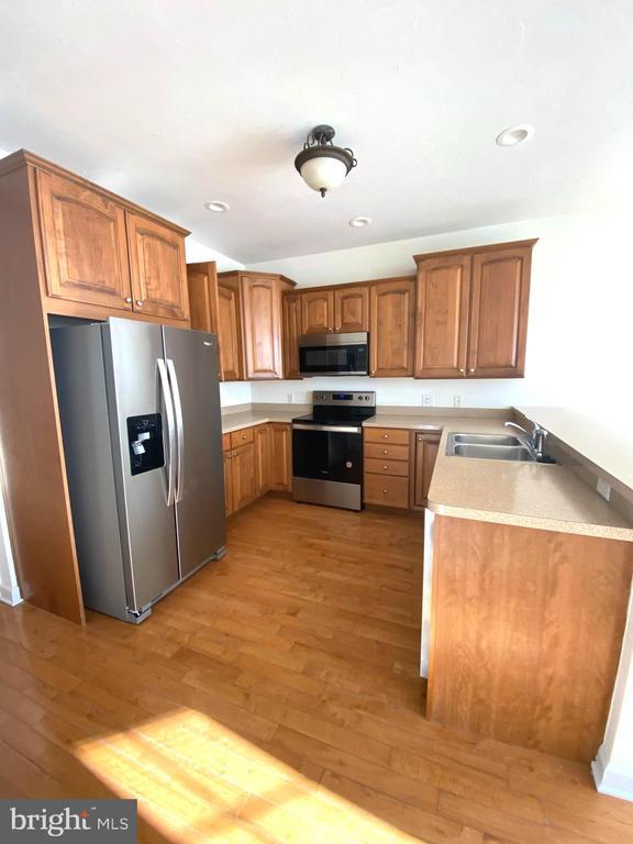 Foto del edificio - 21 Birch Dr