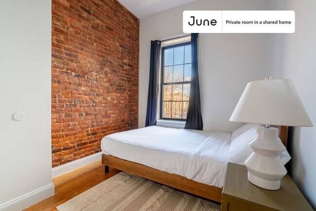 Foto del edificio - Room in Shared 3 bed/2 bath home in Bushwick