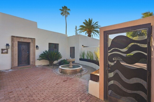 Foto del edificio - Elegant 3-Bedroom Home in Historic Tucson