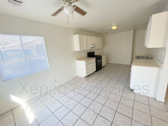 Foto del edificio - 34700 Marcia Rd