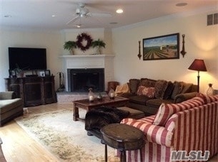 Building Photo - 2465 Fairway Dr