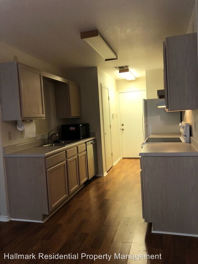 Foto del edificio - 3 br, 2.5 bath House - 7919 Rustic Park