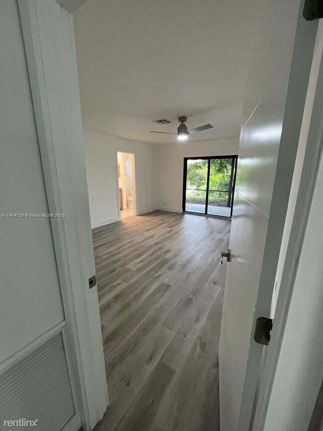 Building Photo - 4 br, 2 bath House - 3890 NW 106th Dr # 0