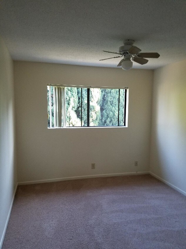 Foto principal - 14231 Springdale St