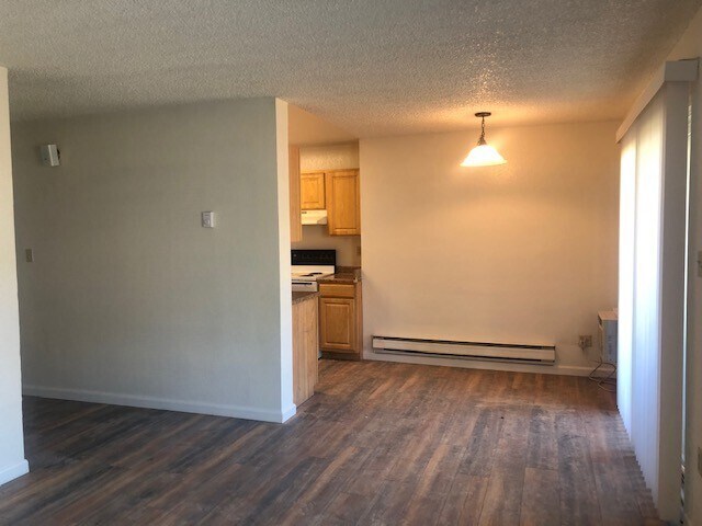Foto del edificio - 3950 Clear Acre Ln