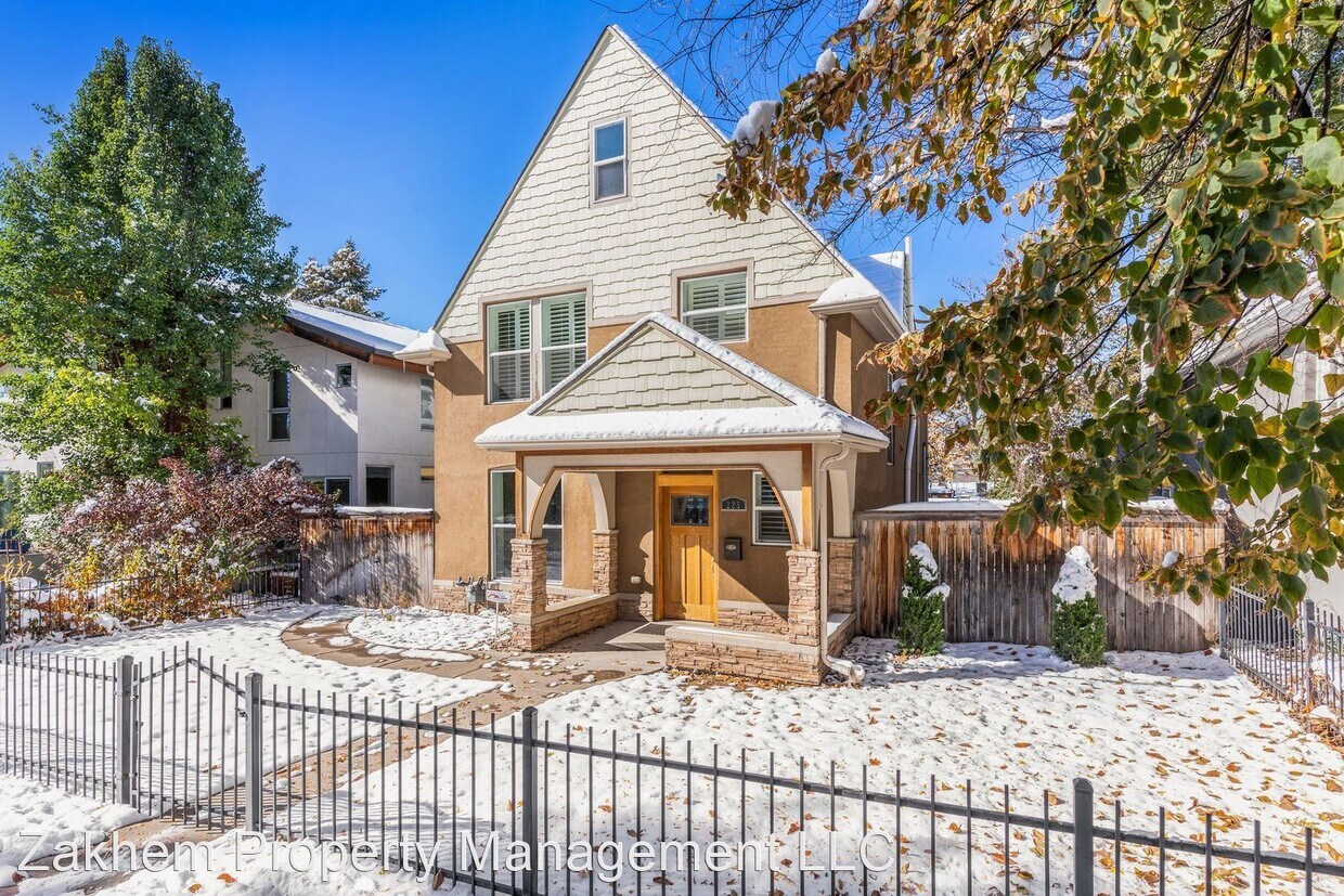 Building Photo - 3 br, 3 bath House - 225 S Washington St