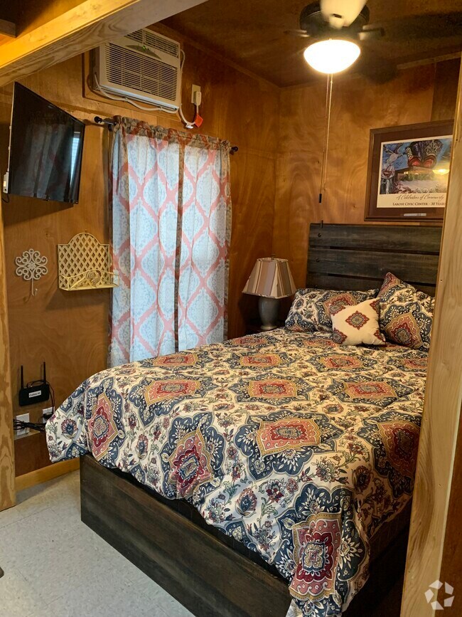 Short Term Rentals in Lockport, LA 1 Rentals