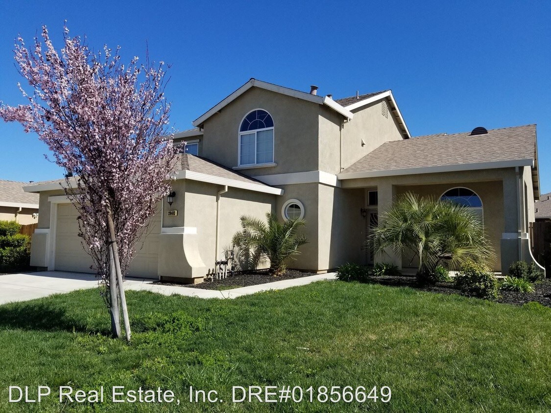 Foto principal - 4 br, 3 bath House - 29403 W Camino Ave