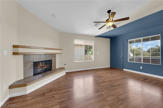 Building Photo - 6836 W Elm Creek Dr