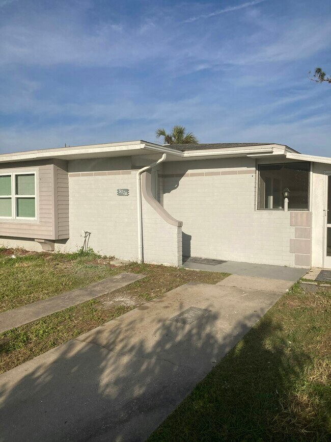 Foto del edificio - 5770 Gallatin Ln