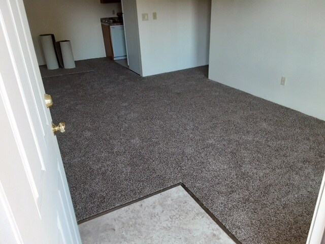 Living Room - 8020 Greenwood St