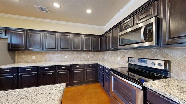 Building Photo - 3009 Towers Pkwy