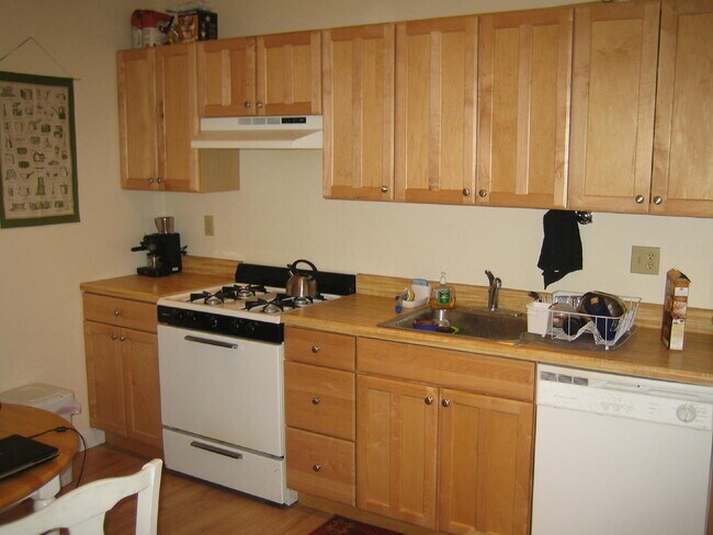 Foto del edificio - 164 Strathmore Rd