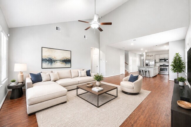 Foto del edificio - 6418 Shadowbrook Hollow Trail