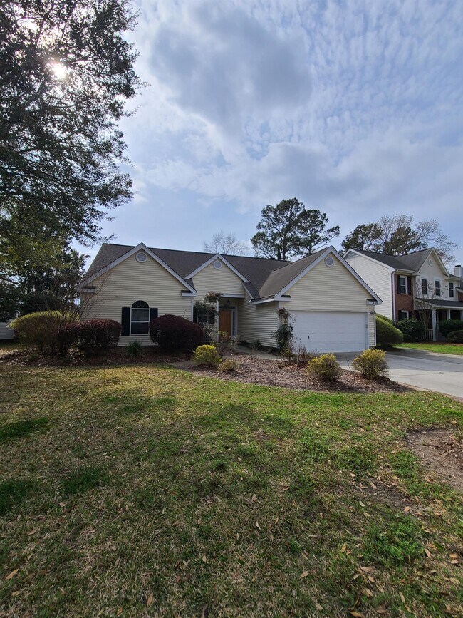 3302 Heathland Way, Mount Pleasant, SC 29466 House for Rent in Mount