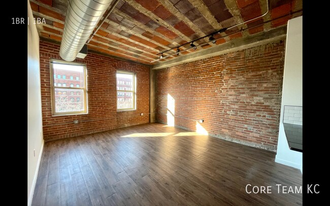 Foto del edificio - Large Studio for Rent in River Market!