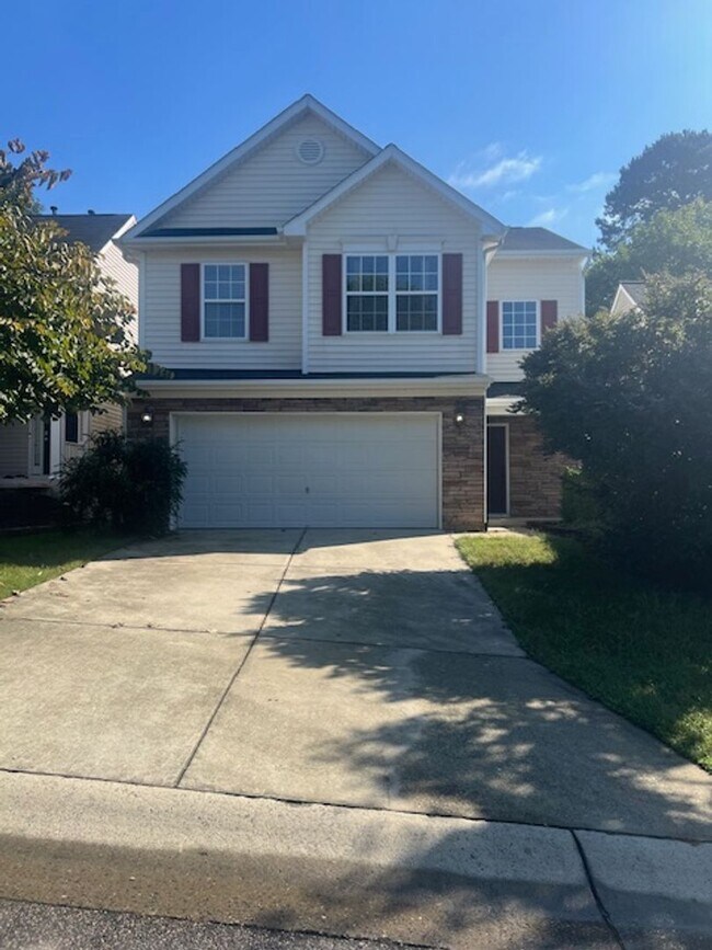 Building Photo - 8 Grosbeak Ln