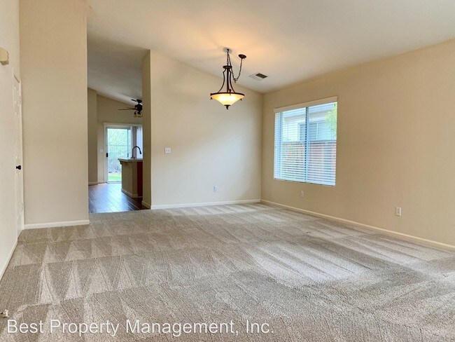 Building Photo - 3 br, 2 bath House - 432 Apple Hill Drive
