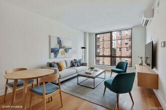Building Photo - 2100 Bedford Ave