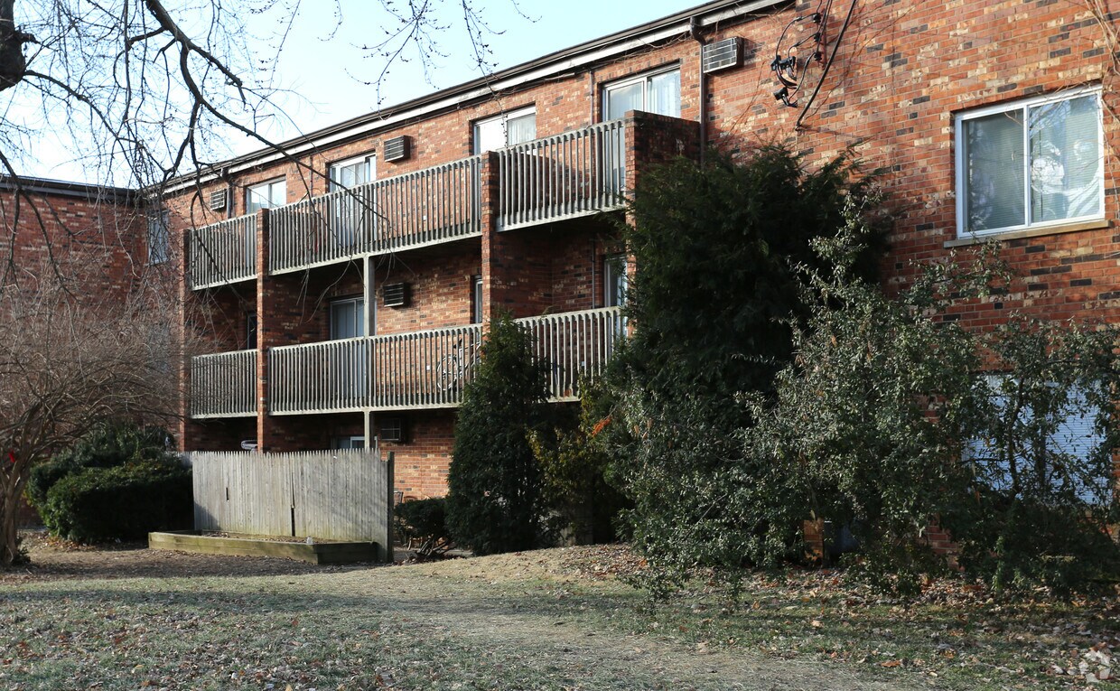 Roxbury Apartments Apartments in Cincinnati, OH