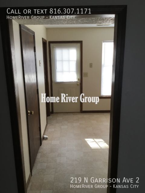 Foto del edificio - Charming townhome in Ferrelview!