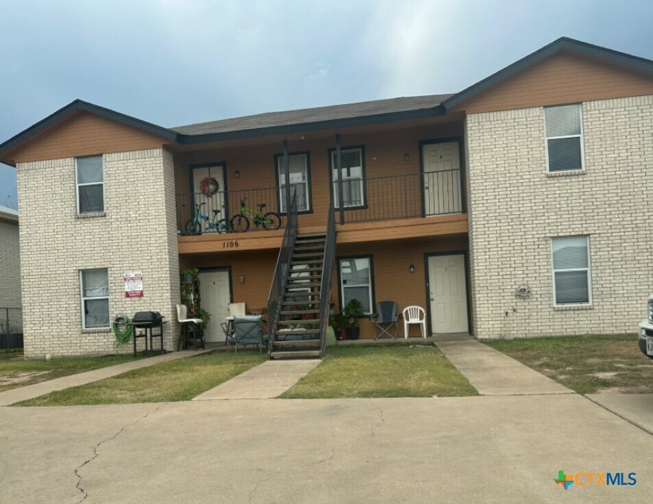 Foto principal - 1106 Circle M Dr