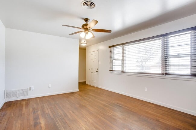 Building Photo - 3108 48th St