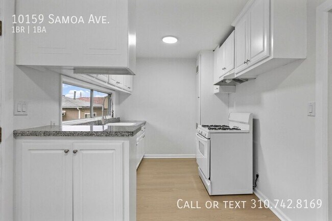 Foto del edificio - 10159 Samoa Ave