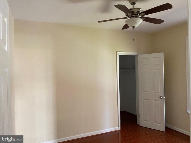 Foto del edificio - 7610 Seven Mile Ln