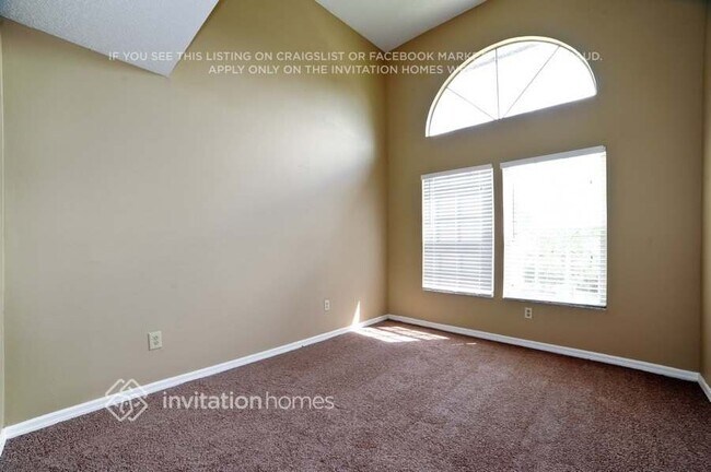 Building Photo - 9408 Larkbunting Dr
