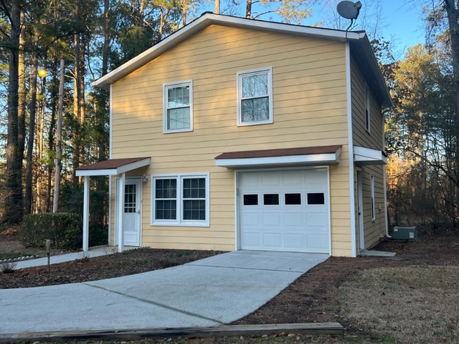 Building Photo - 325 Hoke O'Kelly Mill Rd SE