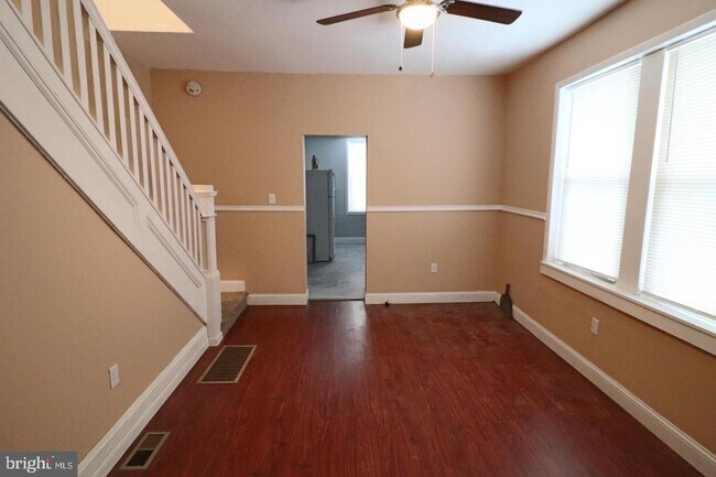 Foto del edificio - 506 Ridgeway St