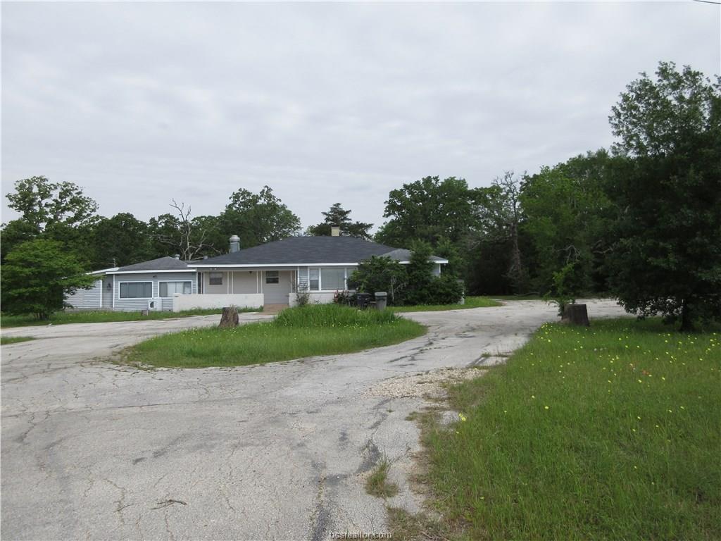 Primary Photo - 4660 Raymond Stotzer Pkwy
