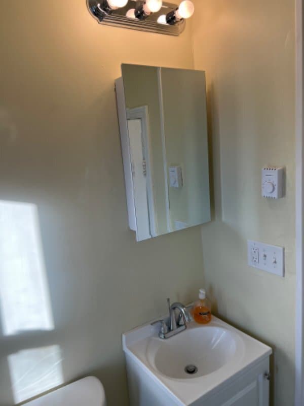 Photo - 68 Russo St (Providence, RI) Apartment